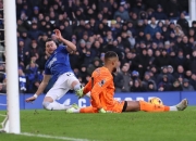 开云体育官方网站关于佛罗伦萨门将扑出关键球，助球队获胜的信息