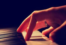 开云体育中国山城铁骑亮剑天河！重庆斯威死磕广州恒大，铁血搏三分