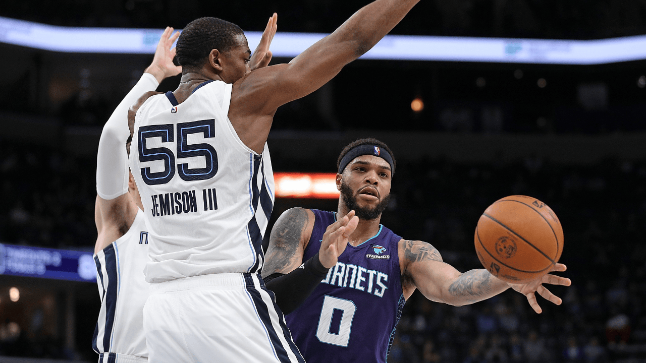 包含黄蜂内线力量碾压对手,获得关键胜利的词条 包含黄蜂内线力量碾压对手,获得关键胜利的词条