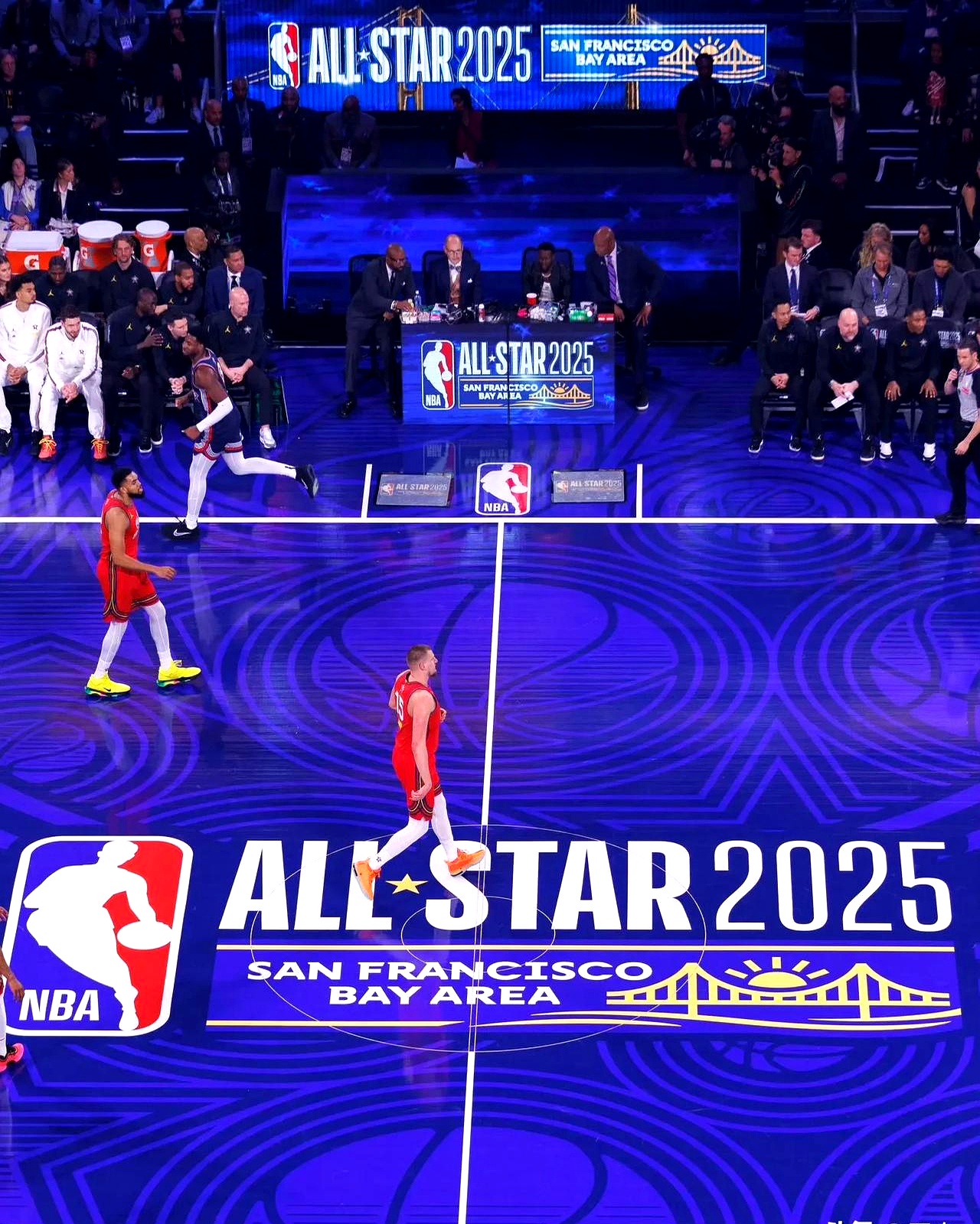 助攻狂人再下一城,引爆球场气氛的简单介绍 助攻狂人再下一城,引爆球场气氛的简单介绍