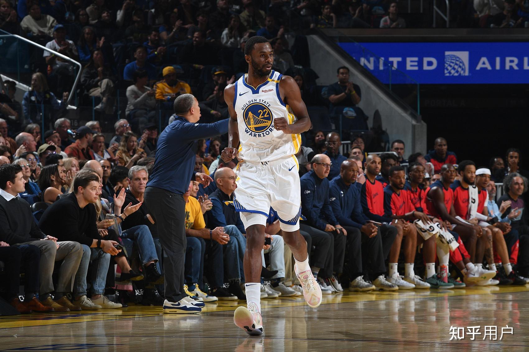 关于勇士客场擒下对手,库里发挥稳定贡献关键三分的信息 关于勇士客场擒下对手,库里发挥稳定贡献关键三分的信息