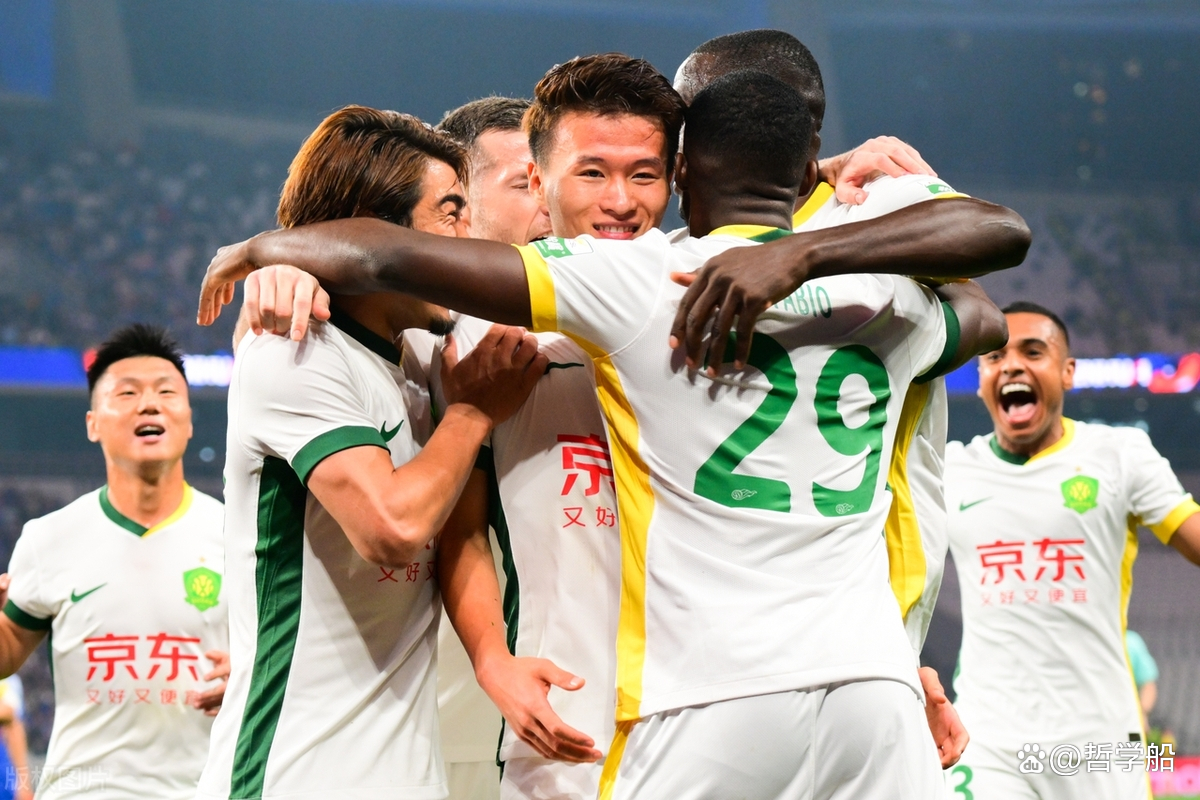 包含北京国安主场取胜，球迷们欢呼雀跃的词条