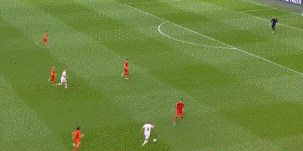 威尔士客场战平芬兰，成功晋级欧锦赛四强的简单介绍