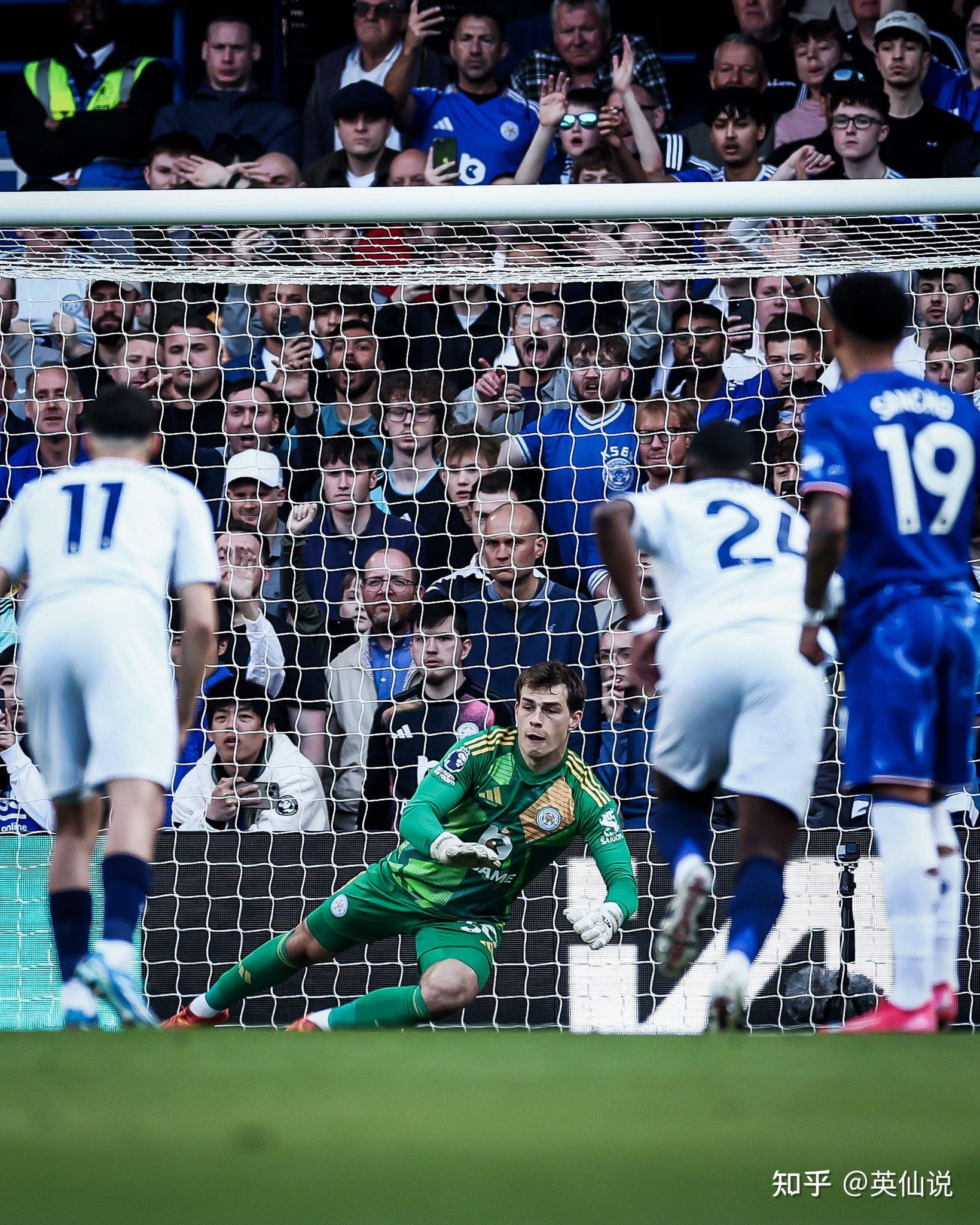 切斯特城队连胜晋级，展现出色表现