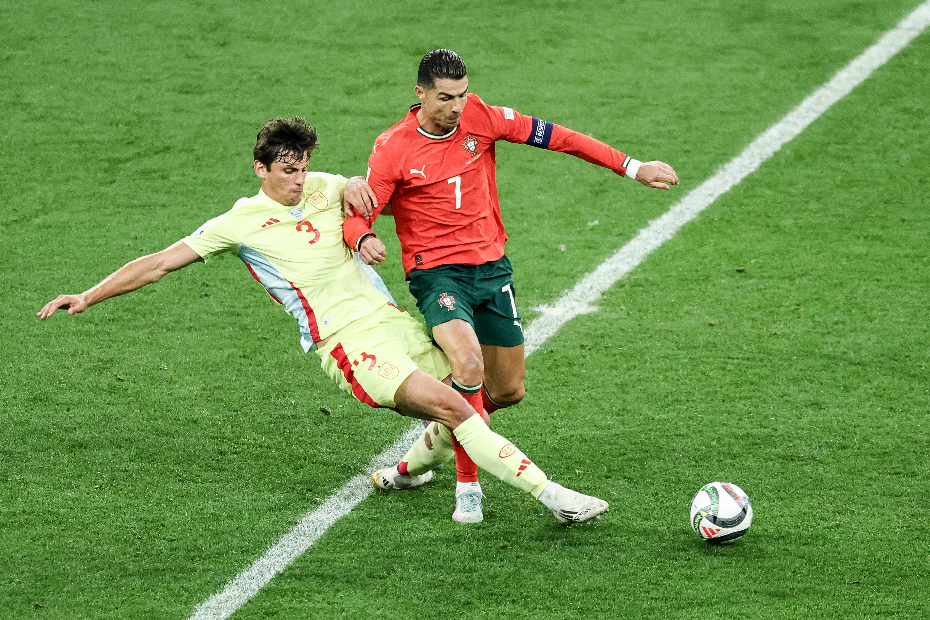 葡萄牙球员在比赛中展现了技术和实力